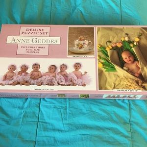 - Vintage Anne Geddes Puzzle (SEALED)